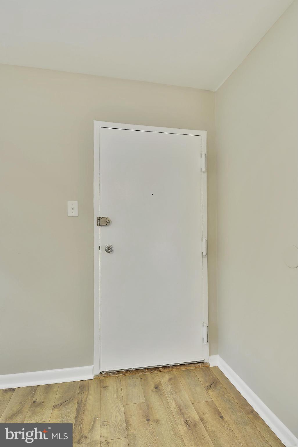 11614 Vantage Hill Road, Unit 22B Reston, VA 20190 - Photo 9 of 30 Front Entrance
