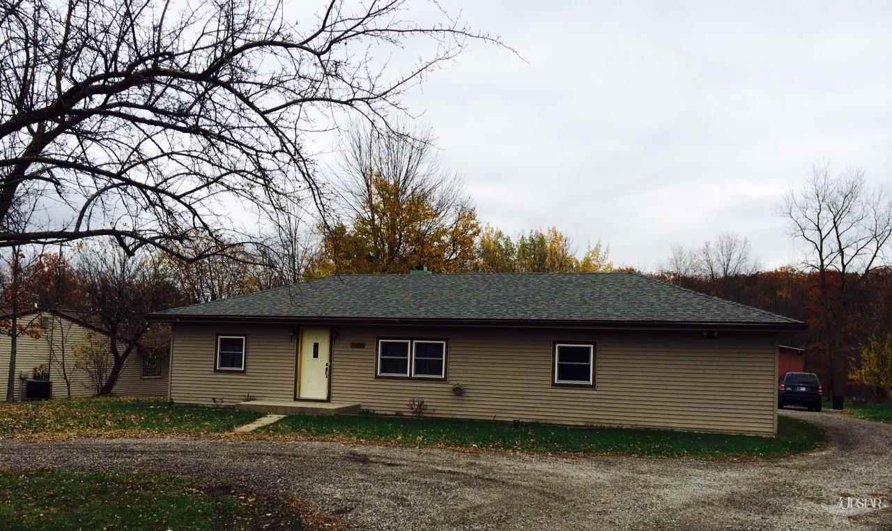15522 Coldwater Road Fort Wayne, IN 46845 - Photo 1 of 19