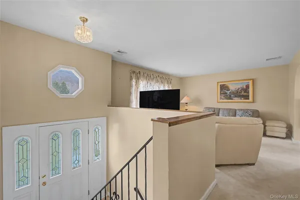 $599,000 | 6 Adams Court, Monroe, NY 10950