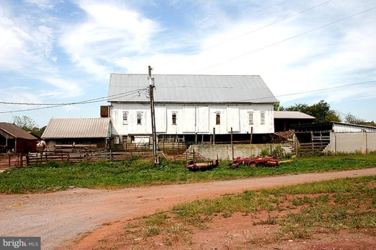 Barn