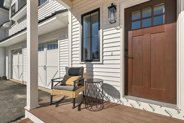 $650,000 | 669 High Street, Candia, NH 03034