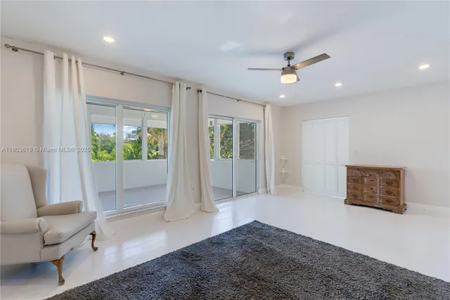 $18,500 | 525 Ridgewood Road, Key Biscayne, FL 33149