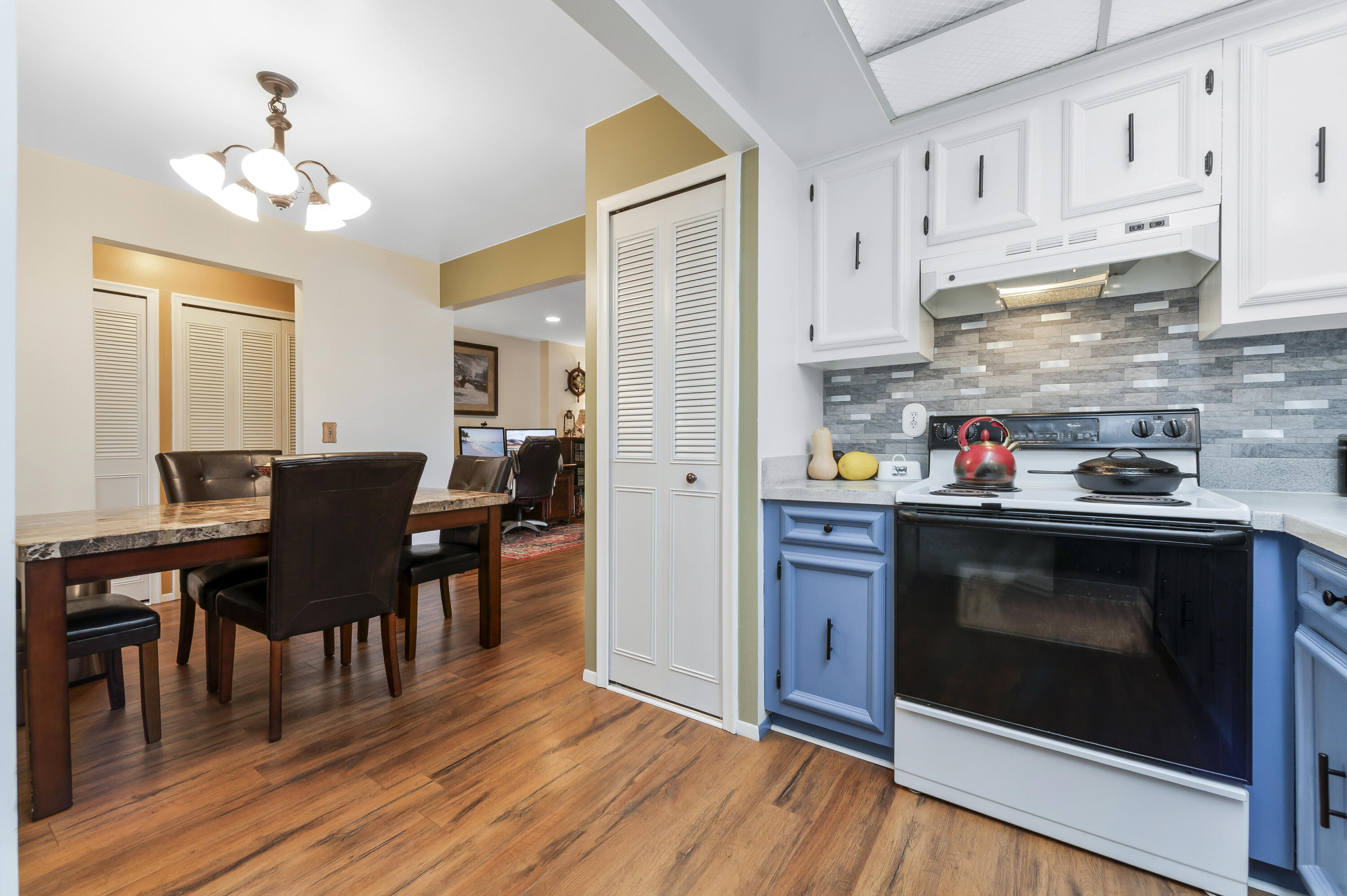 35768 Union Lake Road Harrison Township, MI 48045 - Photo 12 of 31 HAR_8664