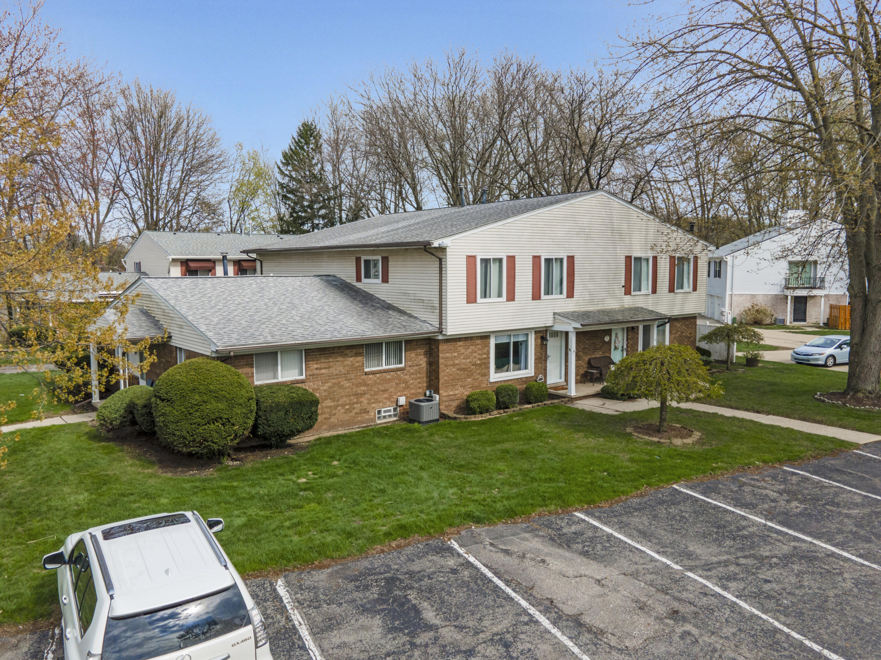 35768 Union Lake Road Harrison Township, MI 48045 - Photo 24 of 31 DJI_0921