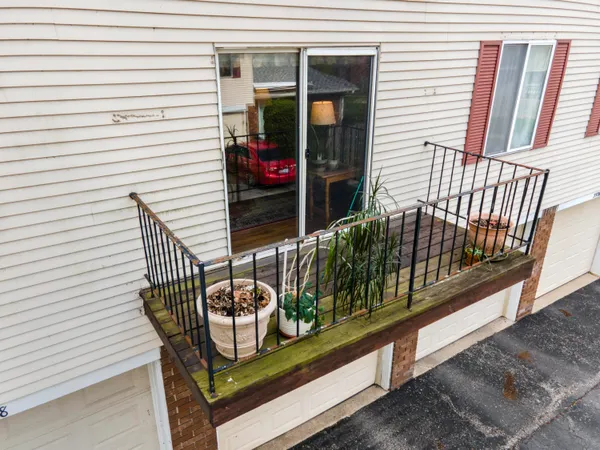 $139,000 | 35768 Union Lake Road, Harrison Township, MI 48045