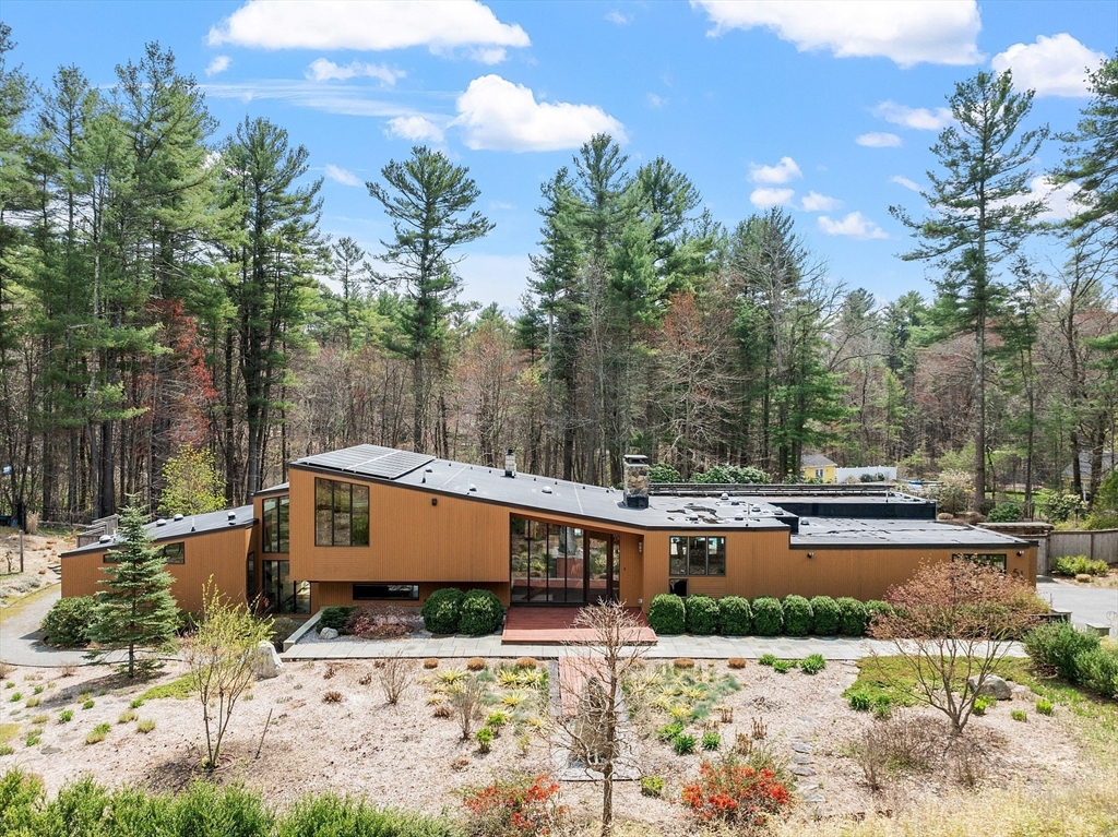51 Carleton Road Carlisle, MA 01741 - Photo 1 of 41 Gallery Image 1