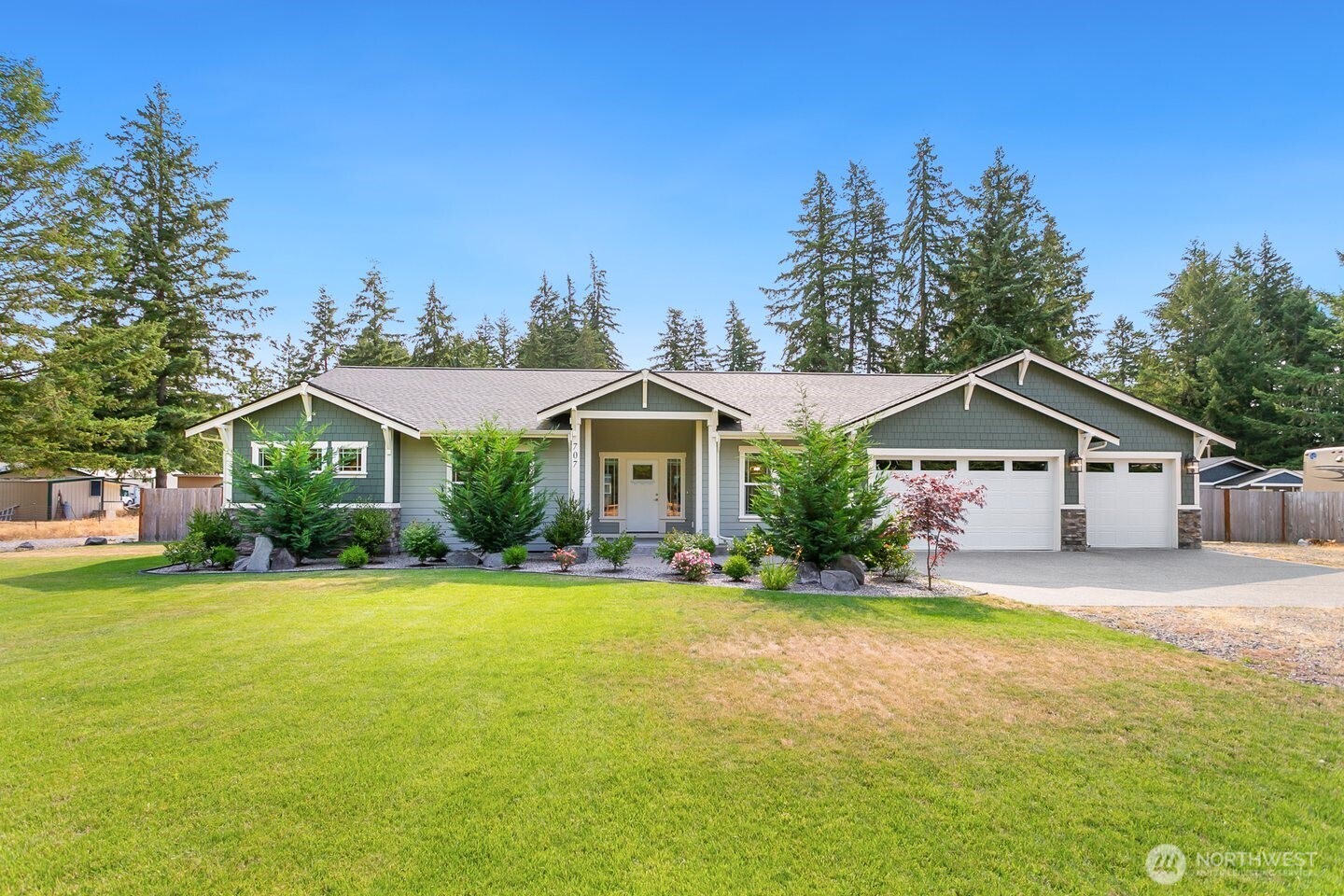 707 Hubbard Road Southeast Rainier, WA 98576 - Photo 1 of 30 Gallery Image 1