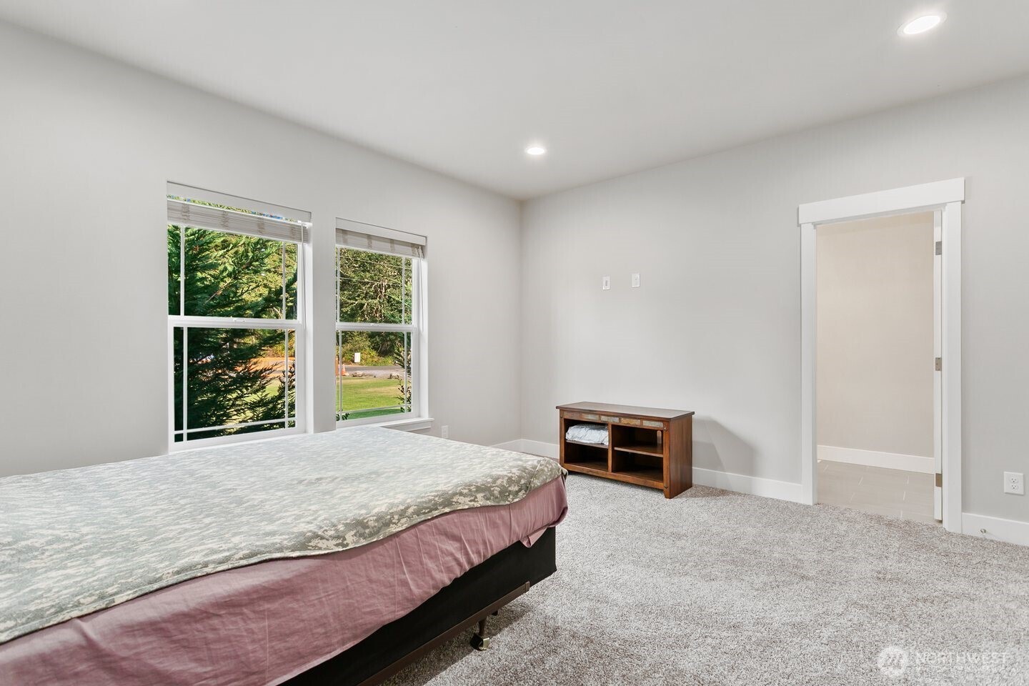 707 Hubbard Road Southeast Rainier, WA 98576 - Photo 16 of 30 Gallery Image 16