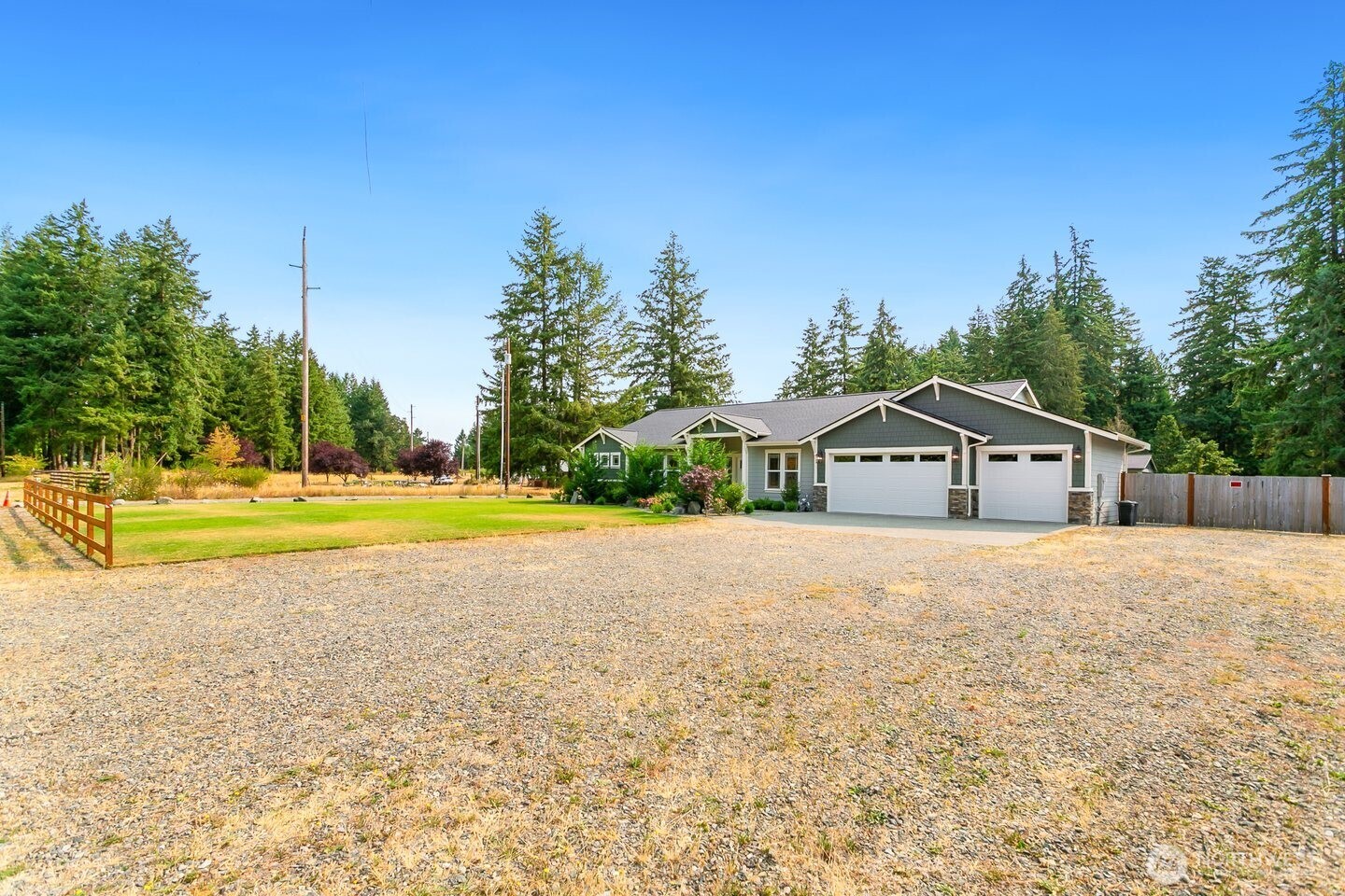 707 Hubbard Road Southeast Rainier, WA 98576 - Photo 2 of 30 Gallery Image 2