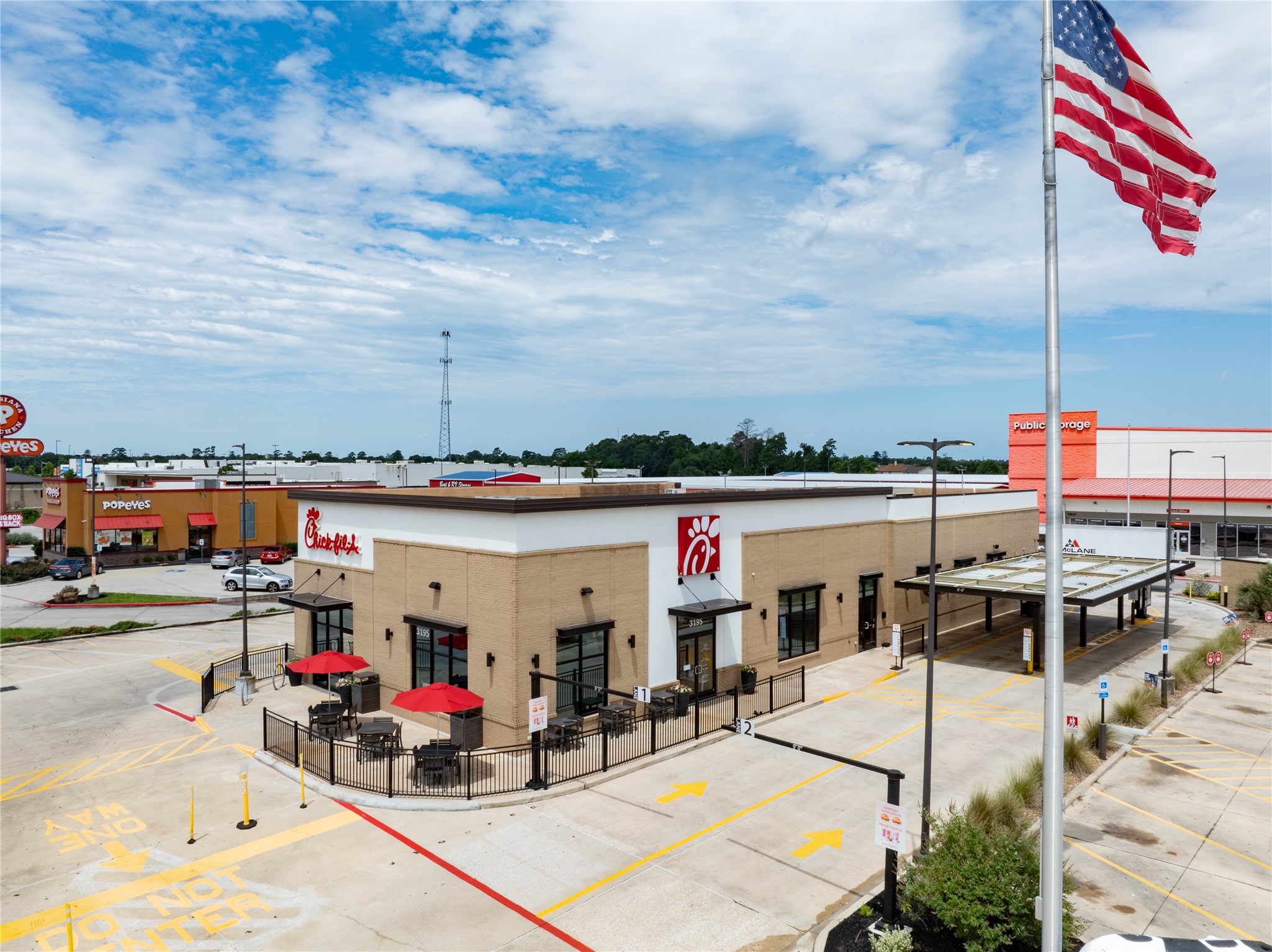 2672 Magnolia Fair Way Spring, TX 77386 - Photo 42 of 49 It's always convenient to have a few nearby fast food options and this location has them all! Chick fil A, Starbucks, Whataburger, MacDonald's, Chicken Salad Chick, and Chipotle, just to name a few.