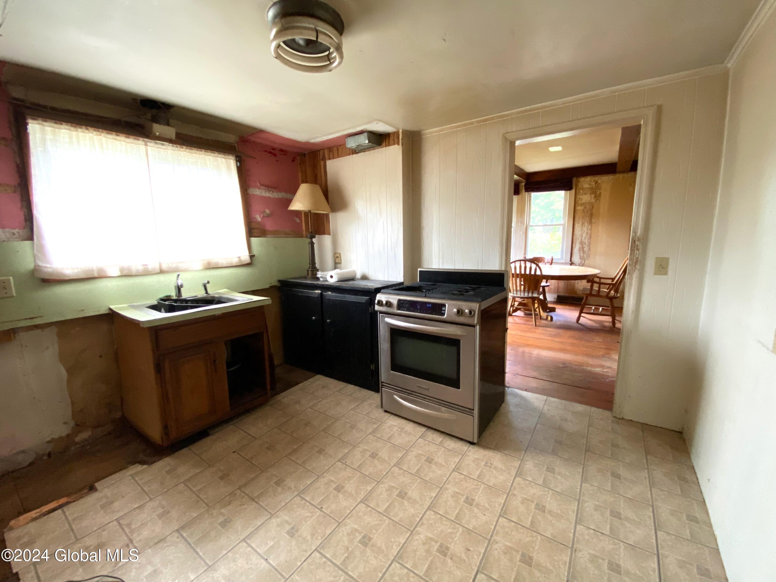 273 Sunnyside Road Schoharie, NY 12157 - Photo 5 of 31 a - 16
