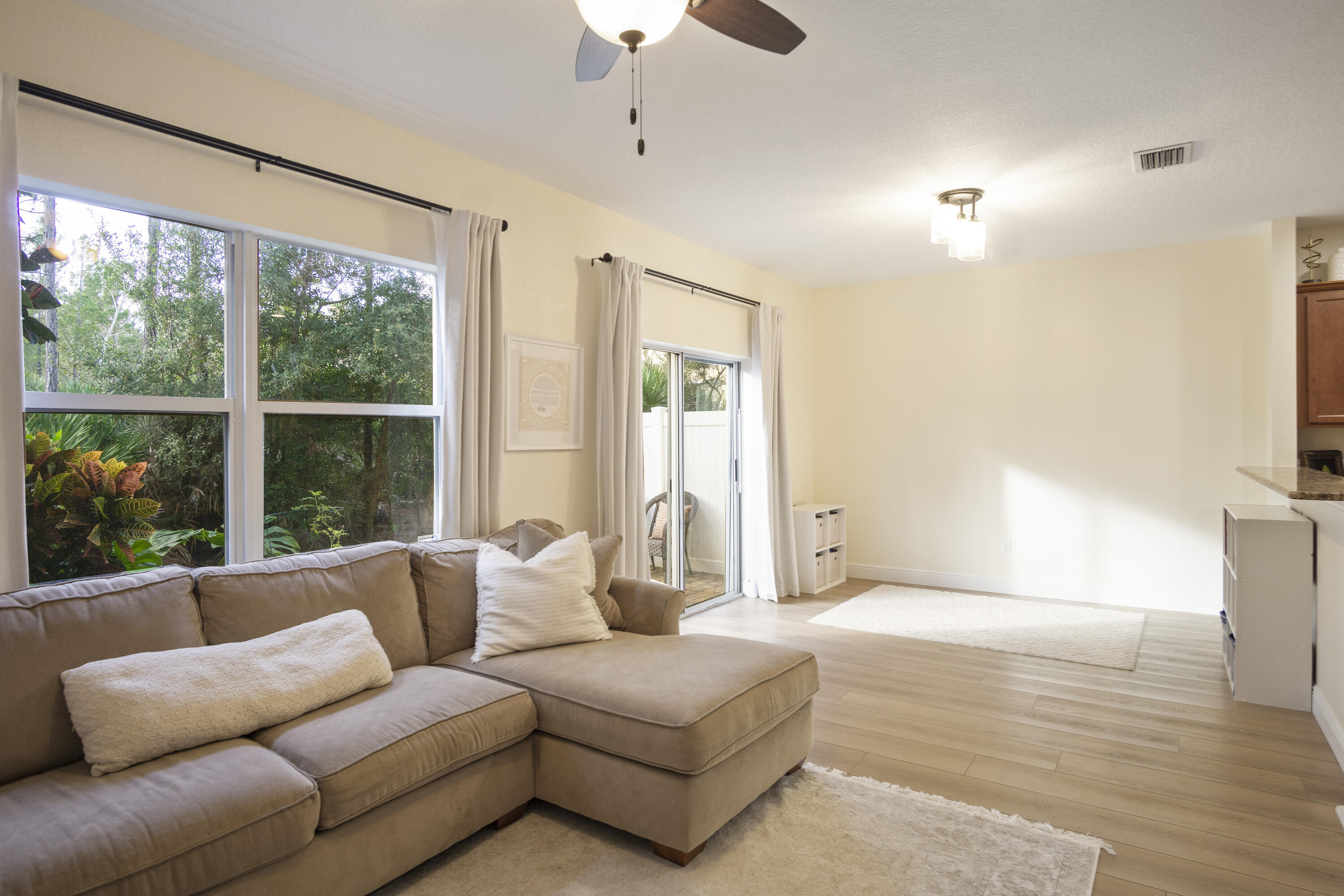 192 Southwest Otter Run Place Stuart, FL 34997 - Photo 10 of 26 14