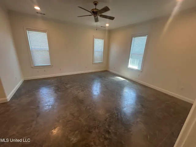 $595,000 | 1306 Robert E Lee Drive, Greenwood, MS 38930