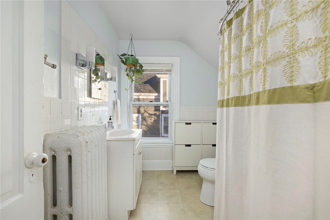 377 Hope Street, Unit 3 Providence, RI 02906 - Photo 17 of 25