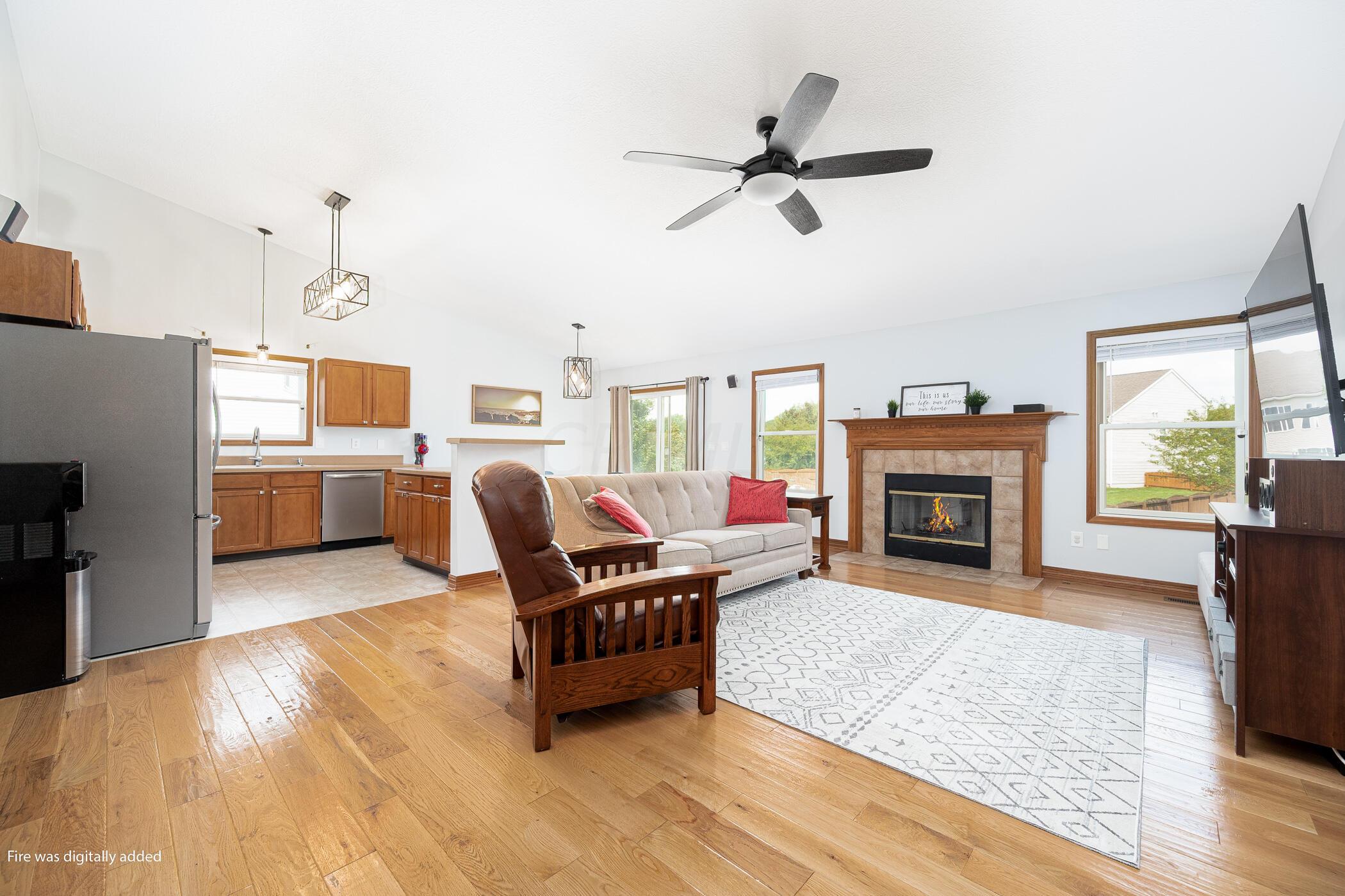 323 Cherry Leaf Road Delaware, OH 43015 - Photo 8 of 42 323 Cherry Leaf 008