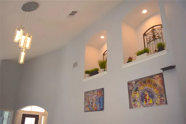 $2,250 | 604 Heinatz Flat Lane, Leander, TX 78641