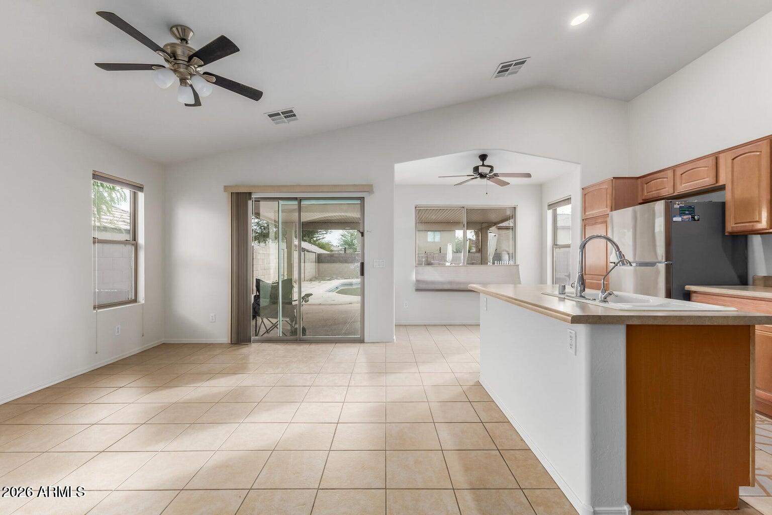 17231 West Durango Street Goodyear, AZ 85338 - Photo 13 of 31 20260122130202991163000000-o