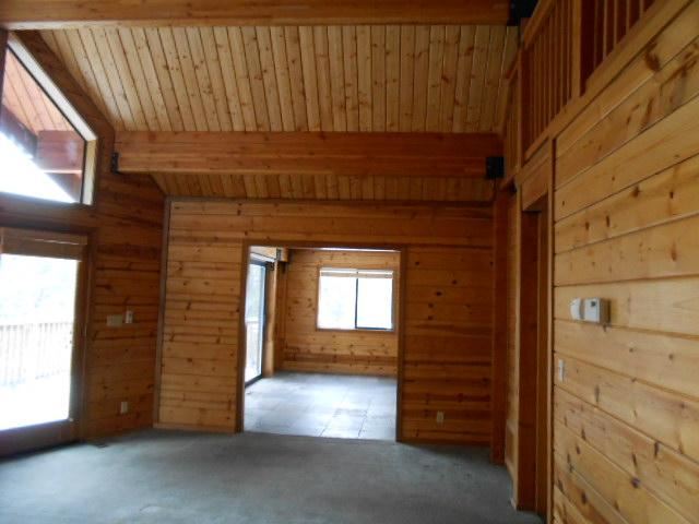 8470 River Road Truckee, CA 96161 - Photo 11 of 14 Gallery Image 11