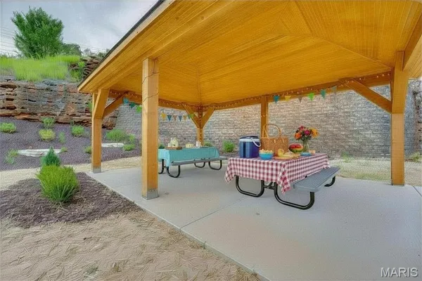 $400,000 | 3107 South Vineyards Terrace, Unit 5, Branson, MO 65616