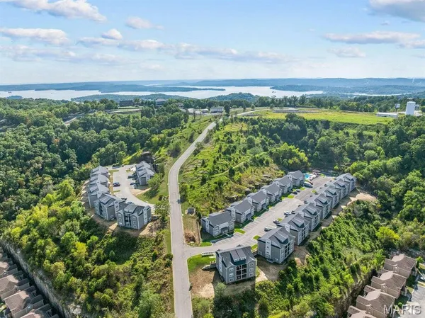 $400,000 | 3107 South Vineyards Terrace, Unit 5, Branson, MO 65616