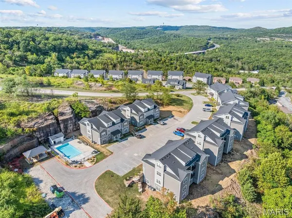 $400,000 | 3107 South Vineyards Terrace, Unit 5, Branson, MO 65616