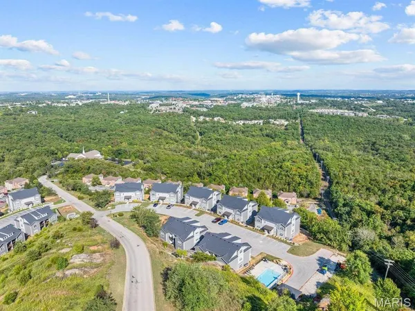 $400,000 | 3107 South Vineyards Terrace, Unit 5, Branson, MO 65616