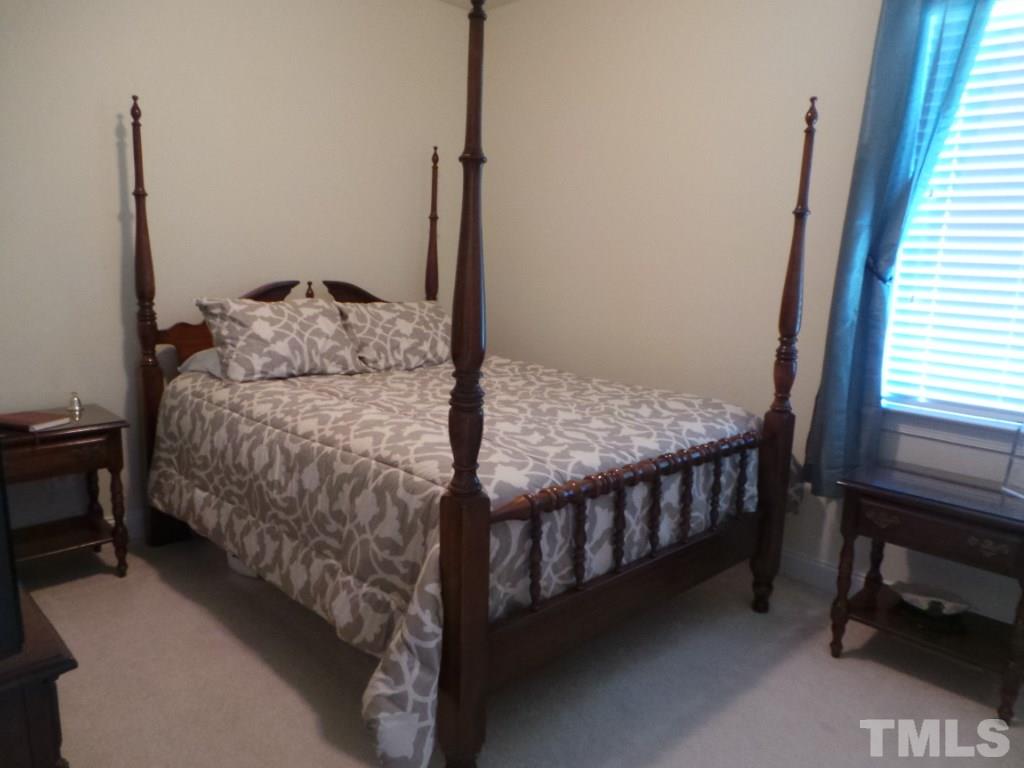 36 West Waycliff Road Henderson, NC 27537 - Photo 16 of 23 Gallery Image 16