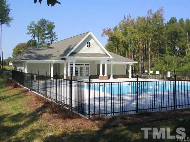 36 West Waycliff Road Henderson, NC 27537 - Photo 22 of 23 Gallery Image 22
