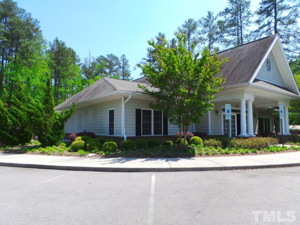 36 West Waycliff Road Henderson, NC 27537 - Photo 4 of 23 Gallery Image 4