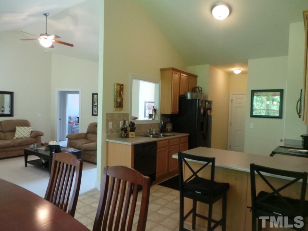 36 West Waycliff Road Henderson, NC 27537 - Photo 6 of 23 Gallery Image 6