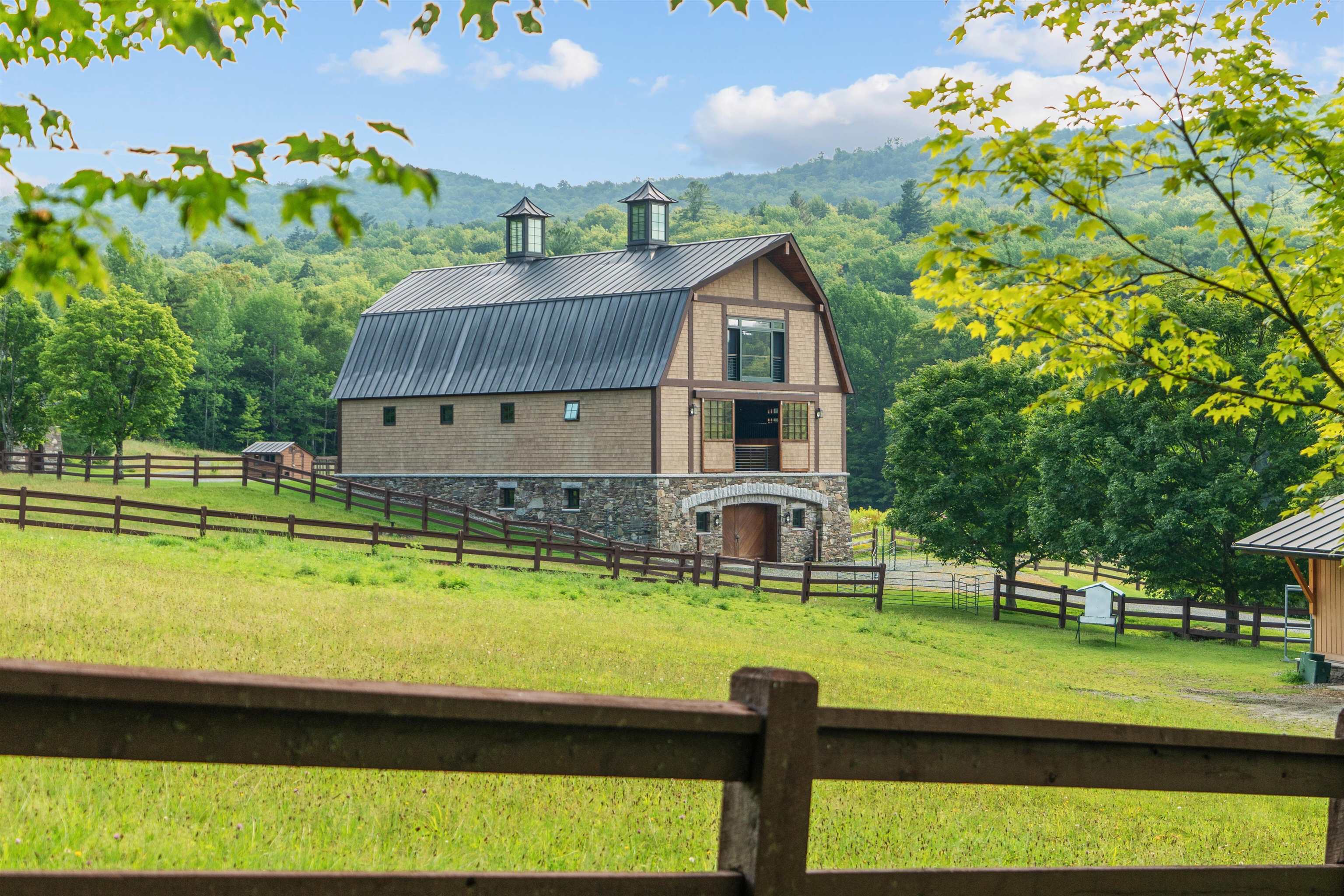2358 Long Hill Road Woodstock, VT 05091 - Photo 49 of 51
