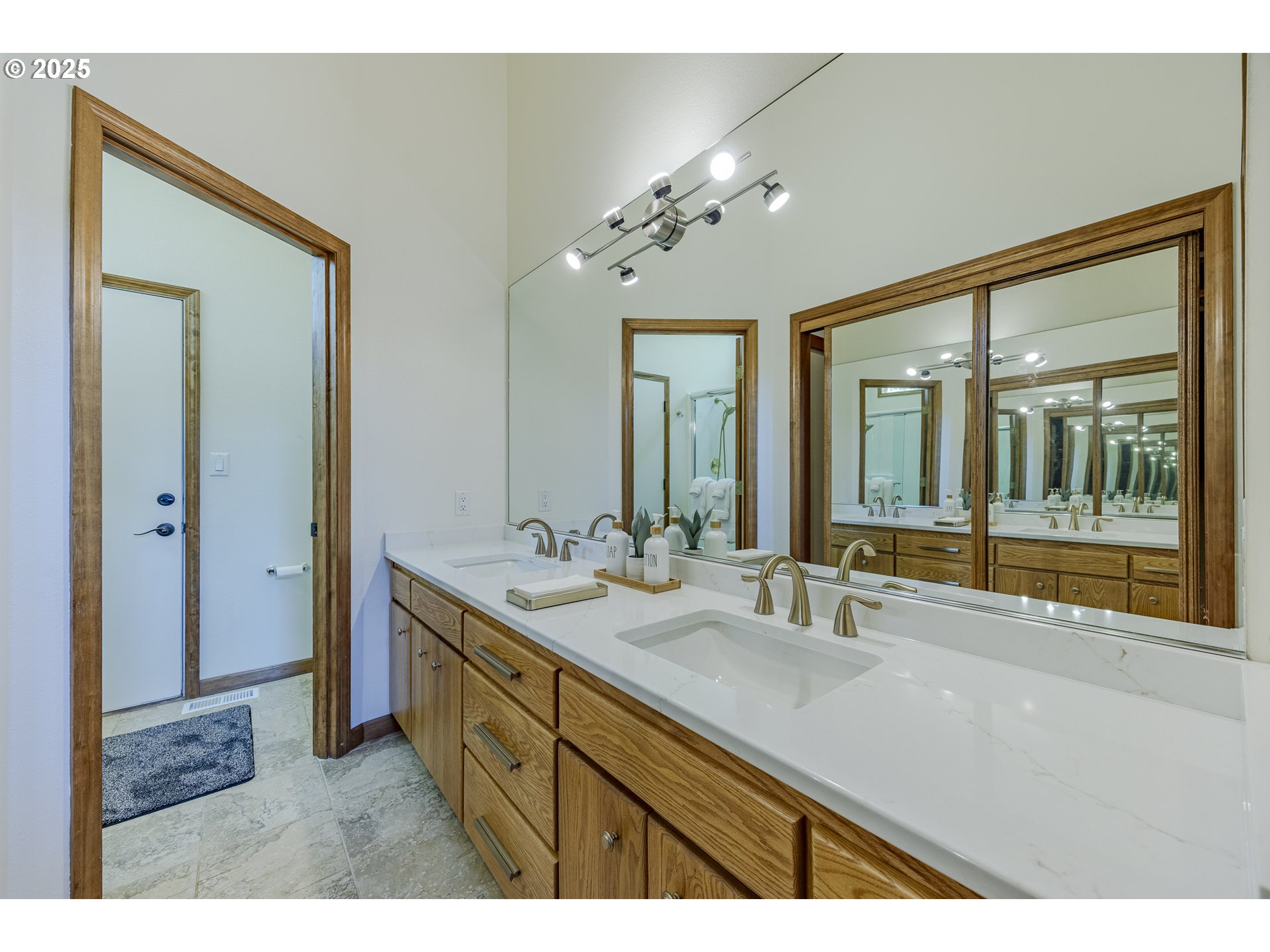38201 Queens Road Marcola, OR 97454 - Photo 21 of 48 Gallery Image 21