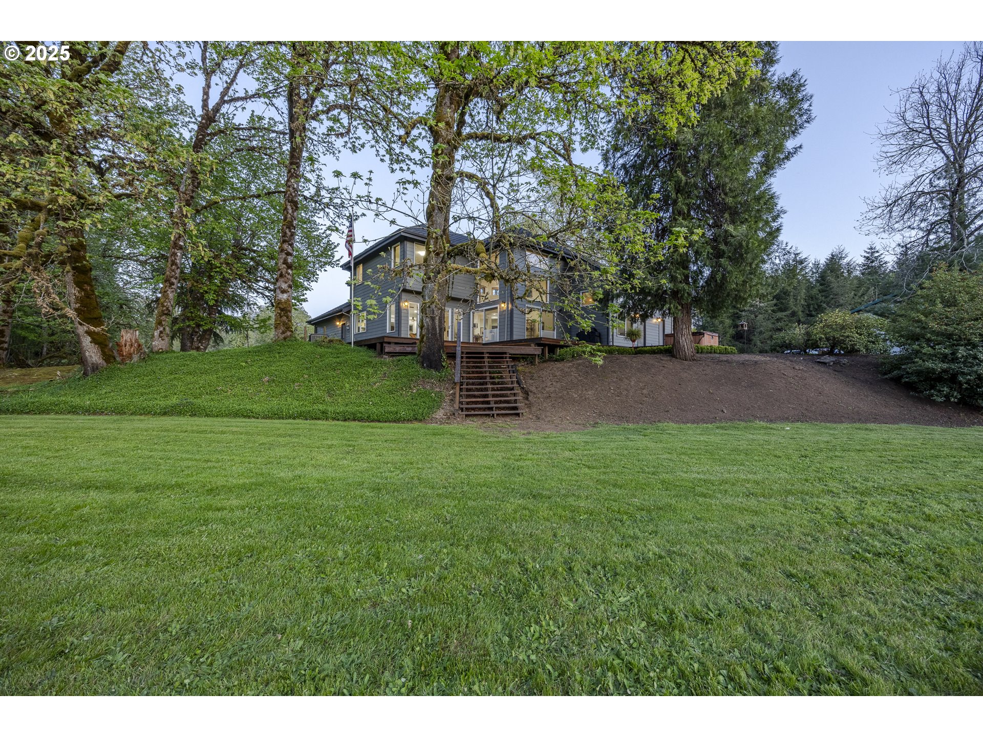 38201 Queens Road Marcola, OR 97454 - Photo 3 of 48 Gallery Image 3
