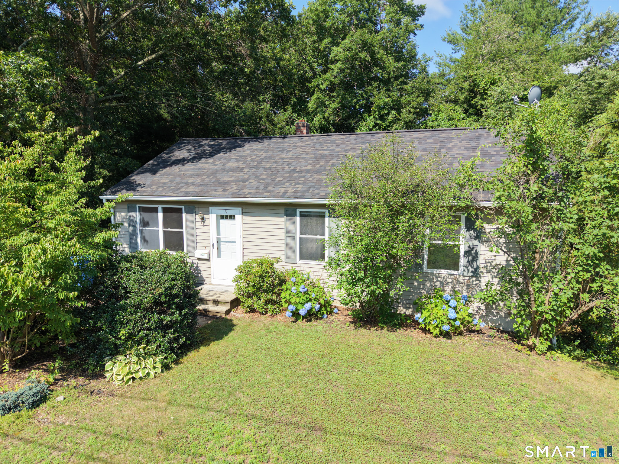 19 Nelson Street Brooklyn, CT 06234 - Photo 1 of 21