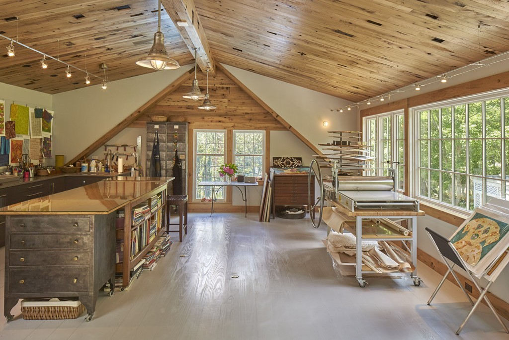 543 Boston Post Road Weston, MA 02493 - Photo 11 of 20 a view of an entryway with wooden floor