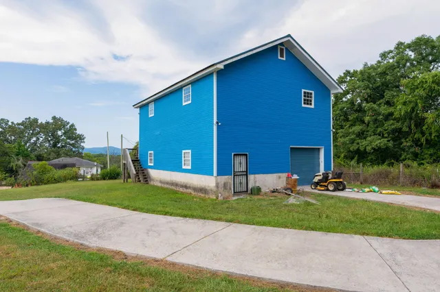 $780,000 | 930 Kensington Road, Chickamauga, GA 30707