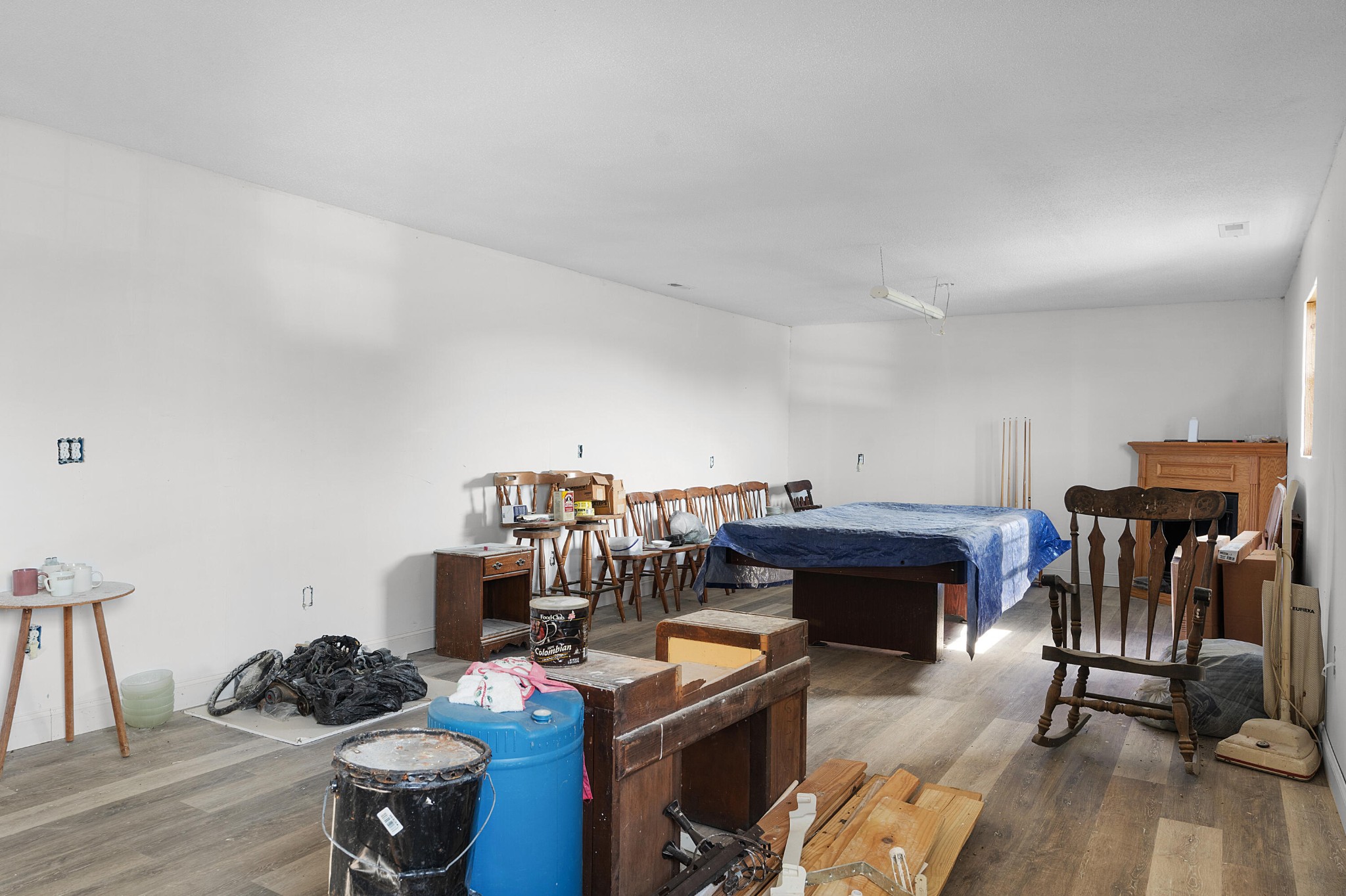 930 Kensington Road Chickamauga, GA 30707 - Photo 57 of 82 a room with furniture and wooden floor