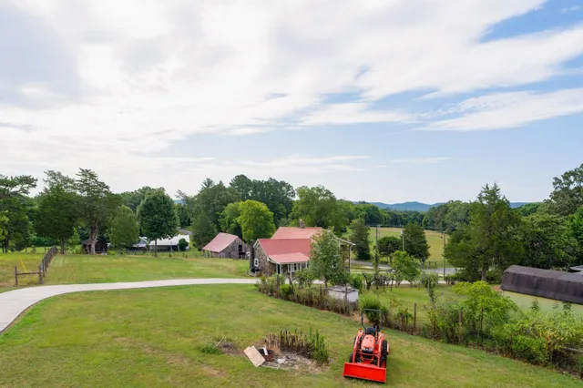 $780,000 | 930 Kensington Road, Chickamauga, GA 30707