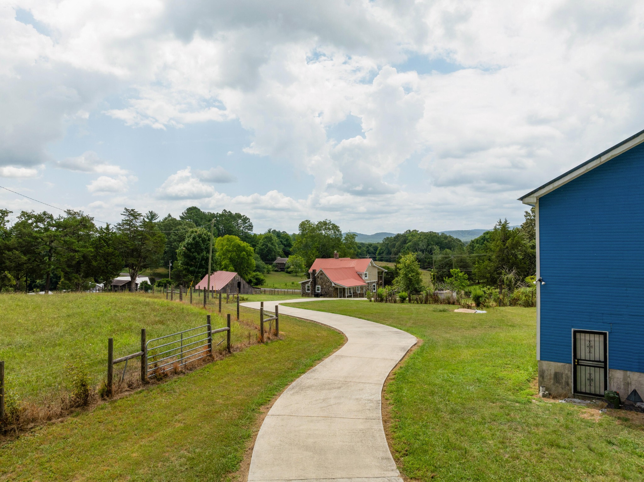 930 Kensington Road Chickamauga, GA 30707 - Photo 69 of 82 a view of a swimming pool with a yard