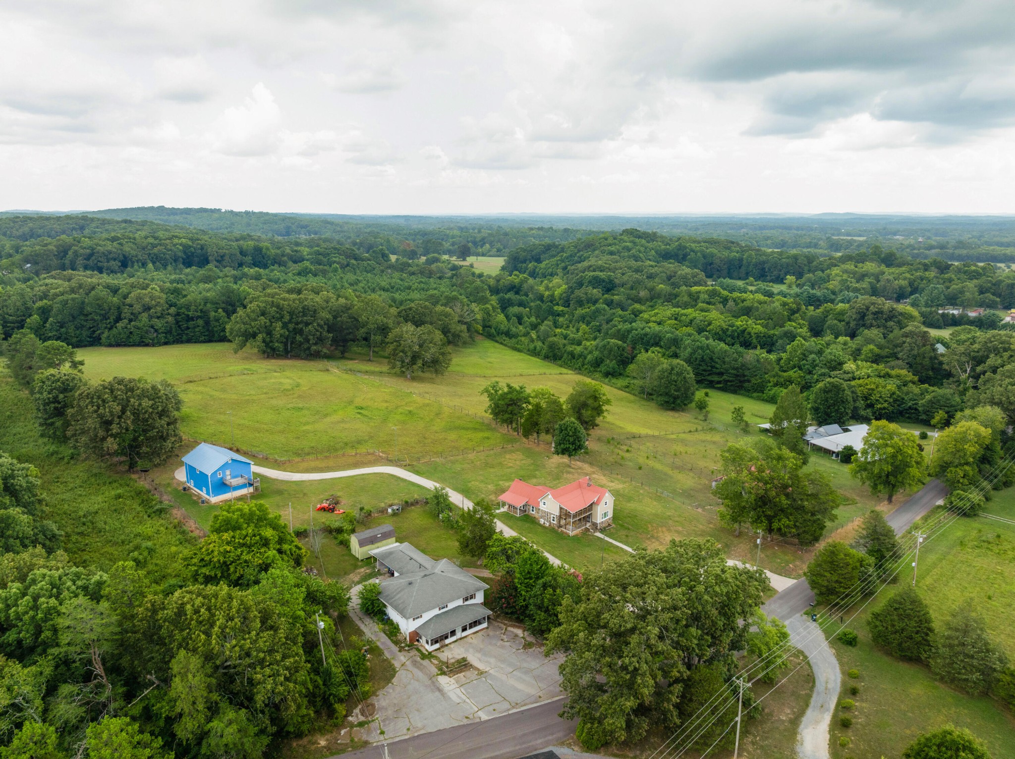 930 Kensington Road Chickamauga, GA 30707 - Photo 81 of 82 an aerial view of a houses with outdoor space and trees all around