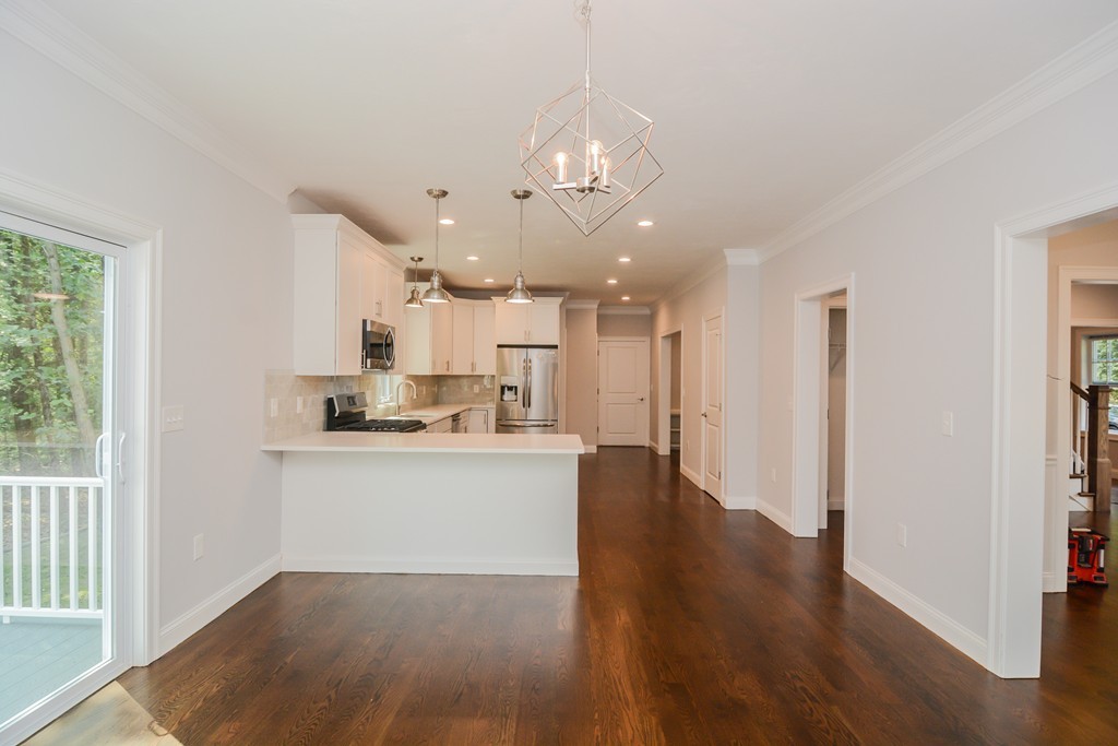 2 Ledge Road Chelmsford, MA 01863 - Photo 7 of 20