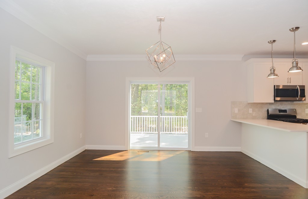 2 Ledge Road Chelmsford, MA 01863 - Photo 9 of 20
