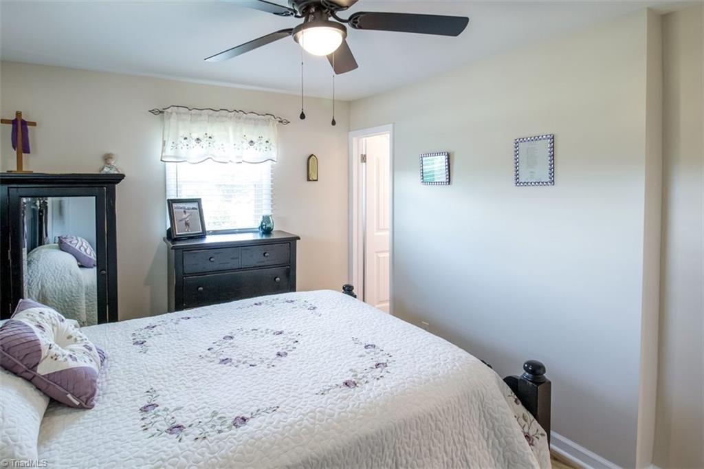 211 Parsons Road Wilkesboro, NC 28697 - Photo 34 of 48