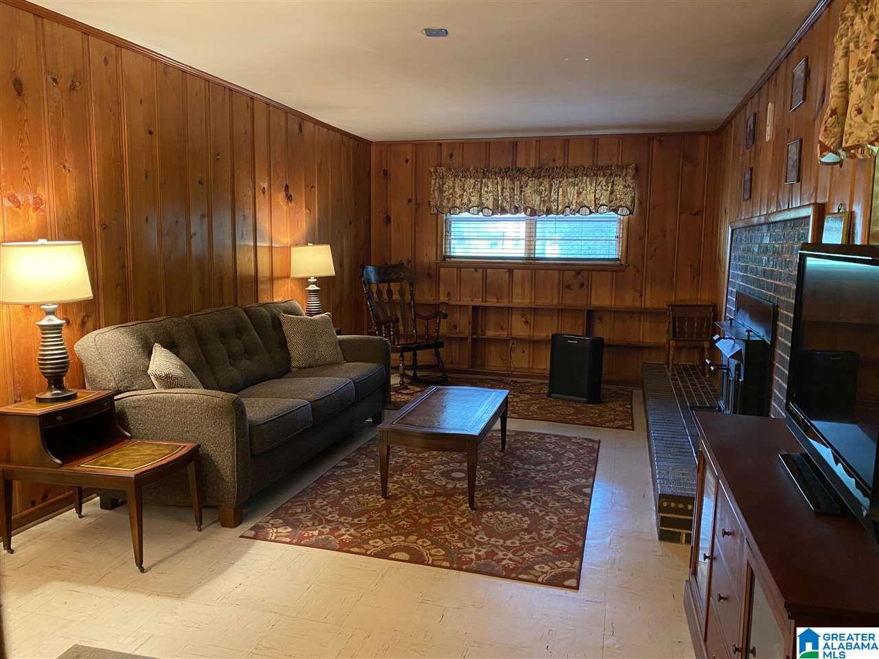 1836 Moncrief Road Gardendale, AL 35071 - Photo 6 of 23