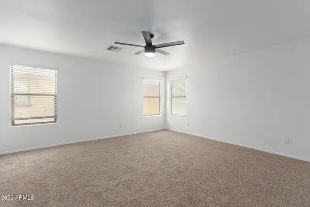 $1,950 | 6475 West Freeway Lane, Glendale, AZ 85302