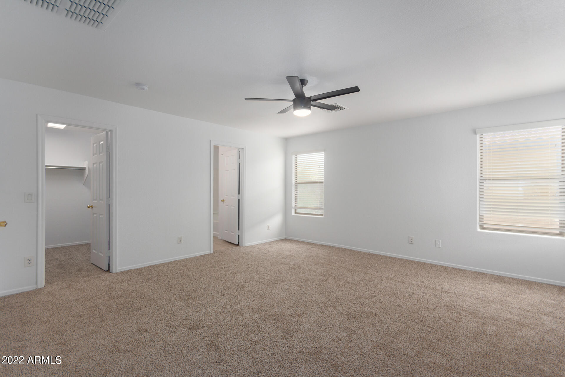 6475 West Freeway Lane Glendale, AZ 85302 - Photo 15 of 26 Master Bedroom