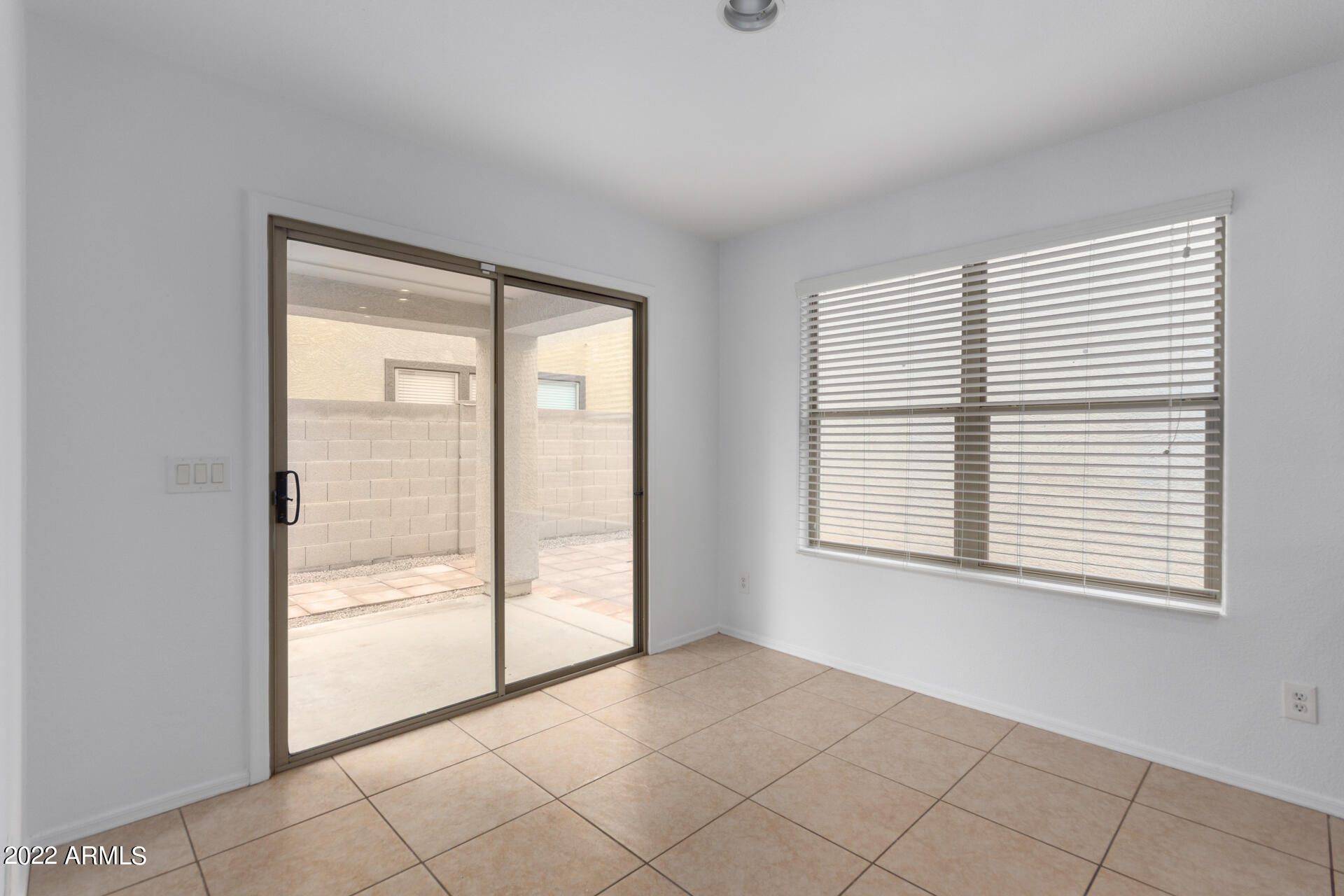 6475 West Freeway Lane Glendale, AZ 85302 - Photo 23 of 26 Patio Access