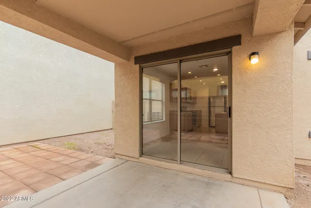 $1,950 | 6475 West Freeway Lane, Glendale, AZ 85302