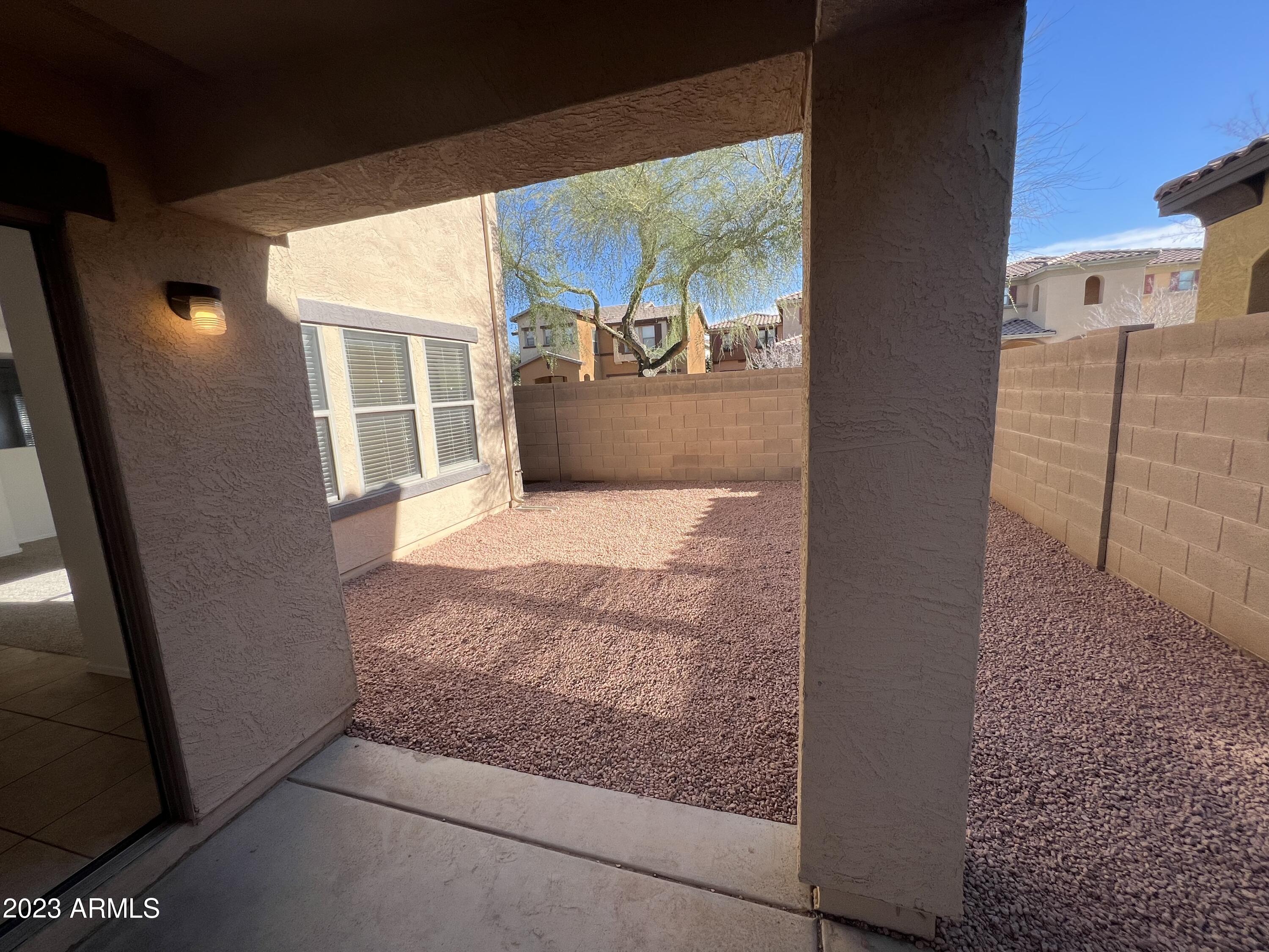 6475 West Freeway Lane Glendale, AZ 85302 - Photo 25 of 26 Back Yard