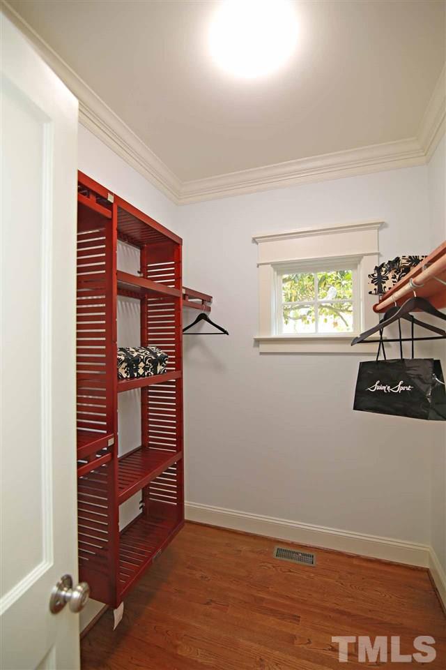 2630 Bedford Avenue Raleigh, NC 27607 - Photo 14 of 25